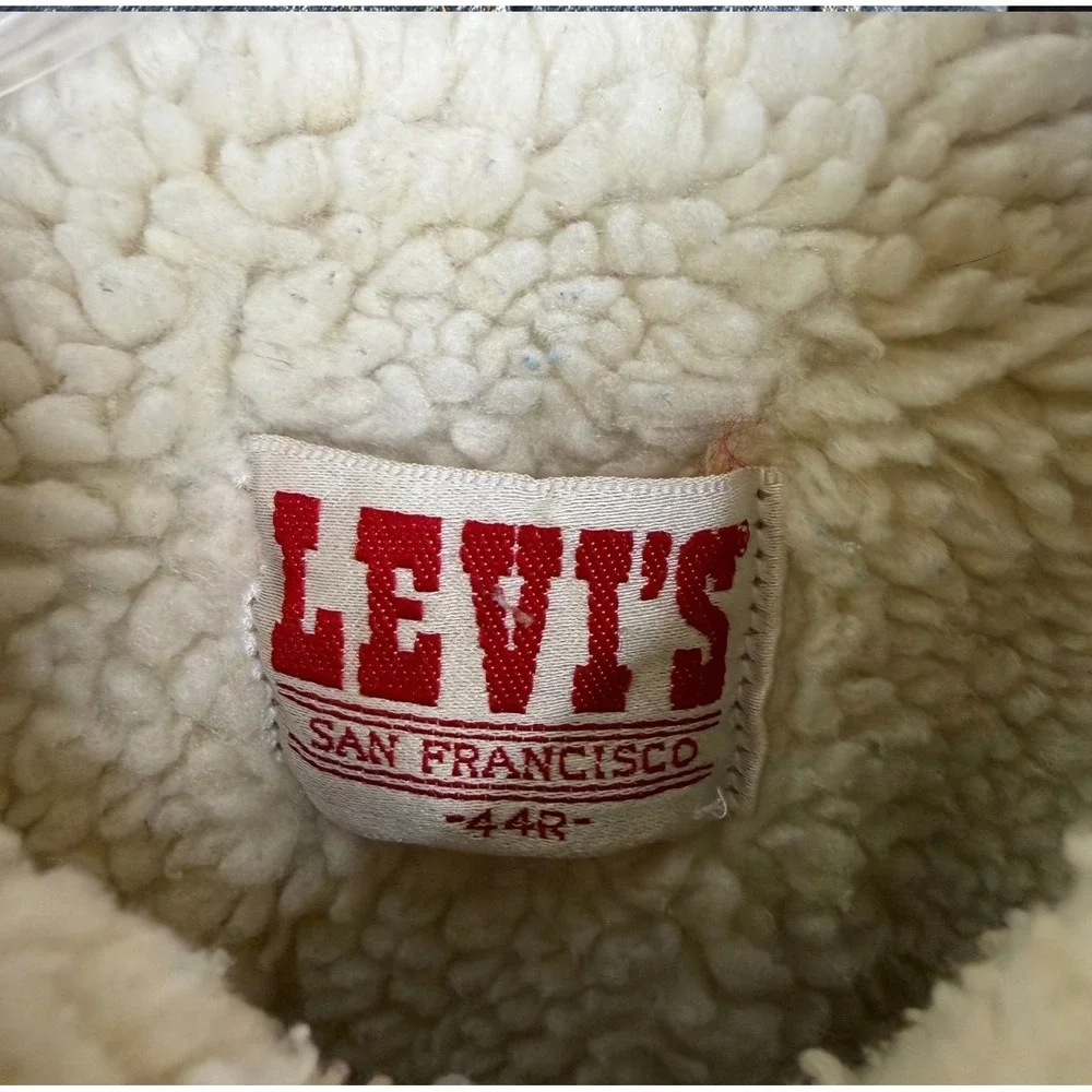 Levi's Denim Sherpa Trucker Jacket 44R Blue Vintage USA Made 70608-0216